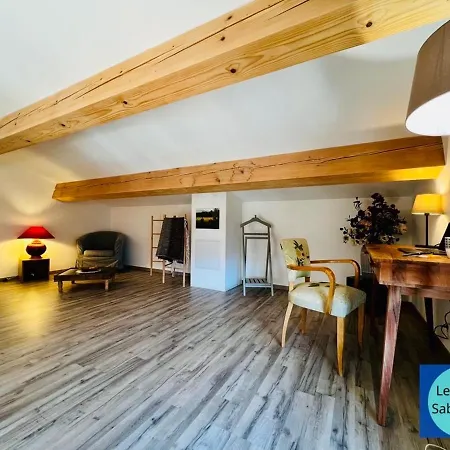 Logis Des Roches: Three With Exceptional Views Apartment Buis-les-Baronnies