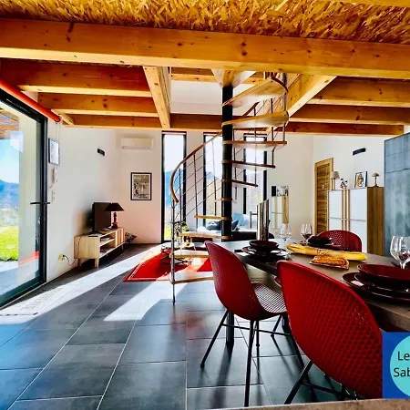 Logis Des Roches: Three With Exceptional Views Apartment Buis-les-Baronnies