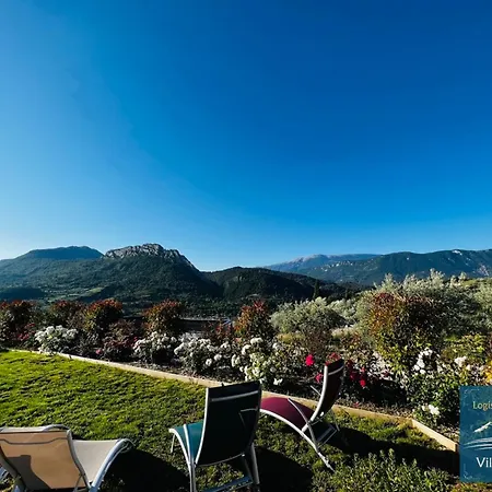 Logis Des Roches: Three With Exceptional Views